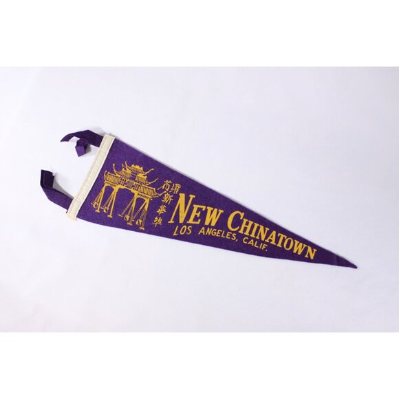 Vintage 18" New Chinatown Los Angeles felt pennant, tourist pennant souvenir, - Picture 2 of 8